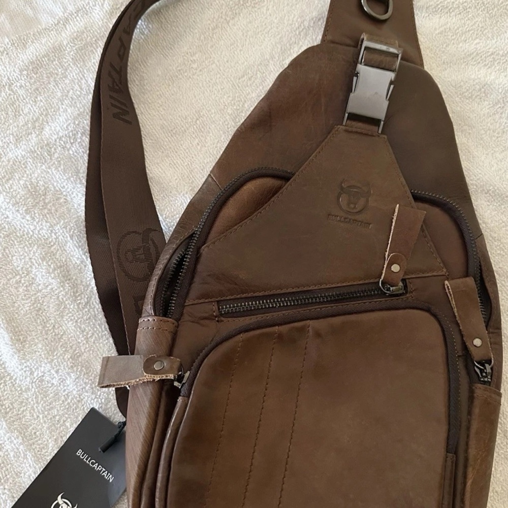 Bullcaptain Leather Unisex Sling Bag